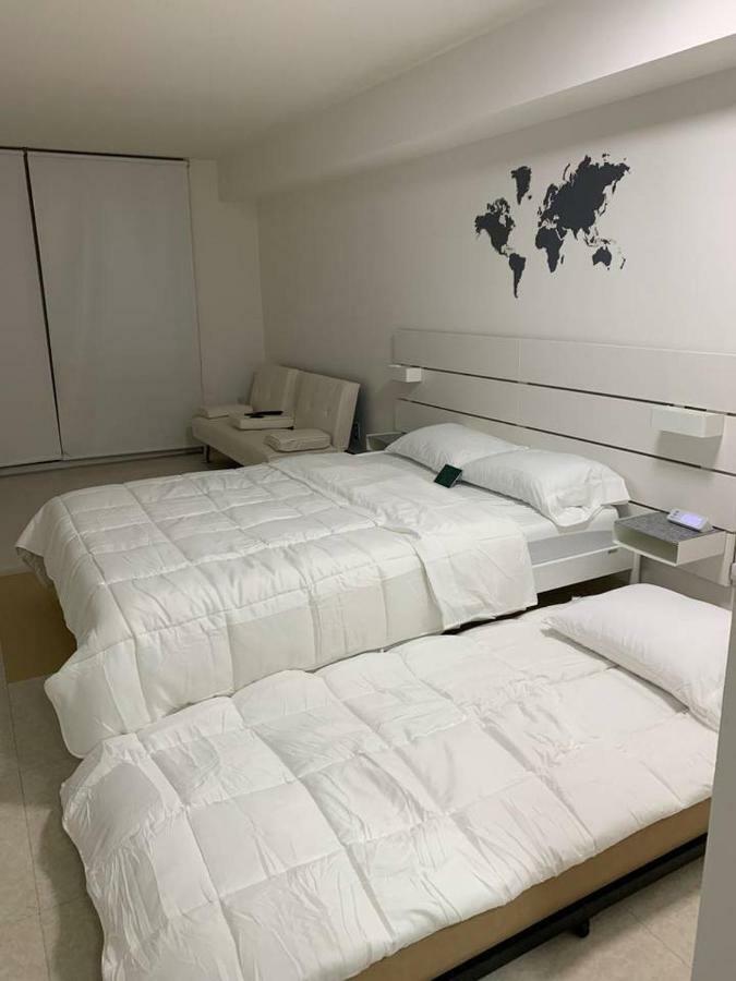 Apartamento Centric Modern, Stylish Brickell / Miami + Free Parking Exterior foto