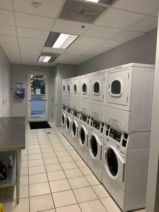 Apartamento Centric Modern, Stylish Brickell / Miami + Free Parking Exterior foto