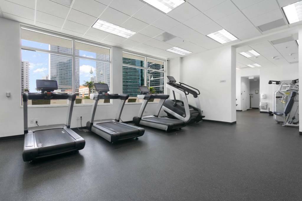 Apartamento Centric Modern, Stylish Brickell / Miami + Free Parking Exterior foto
